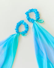 Load image into Gallery viewer, SARAH&#39;S SILKS Wrist Streamers