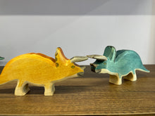 Load image into Gallery viewer, HOLZWALD Triceratops, Yellow