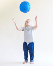 Load image into Gallery viewer, SARAH&#39;S SILKS Star Balloon Ball