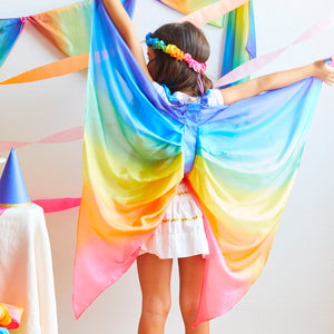 SARAH'S SILKS Wings