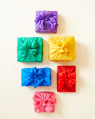 SARAH'S SILKS Mini Playsilk Gift Wrap