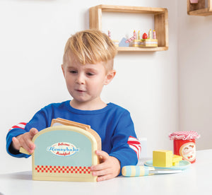 LE TOY VAN Toaster Breakfast Set