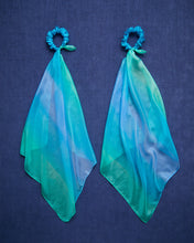 Load image into Gallery viewer, SARAH&#39;S SILKS Wrist Streamers