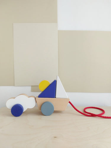 THE WANDERING WORKSHOP Boat & Cloud Pull Toy