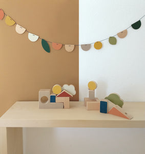 THE WANDERING WORKSHOP Lemon Tree House Puzzle Toy